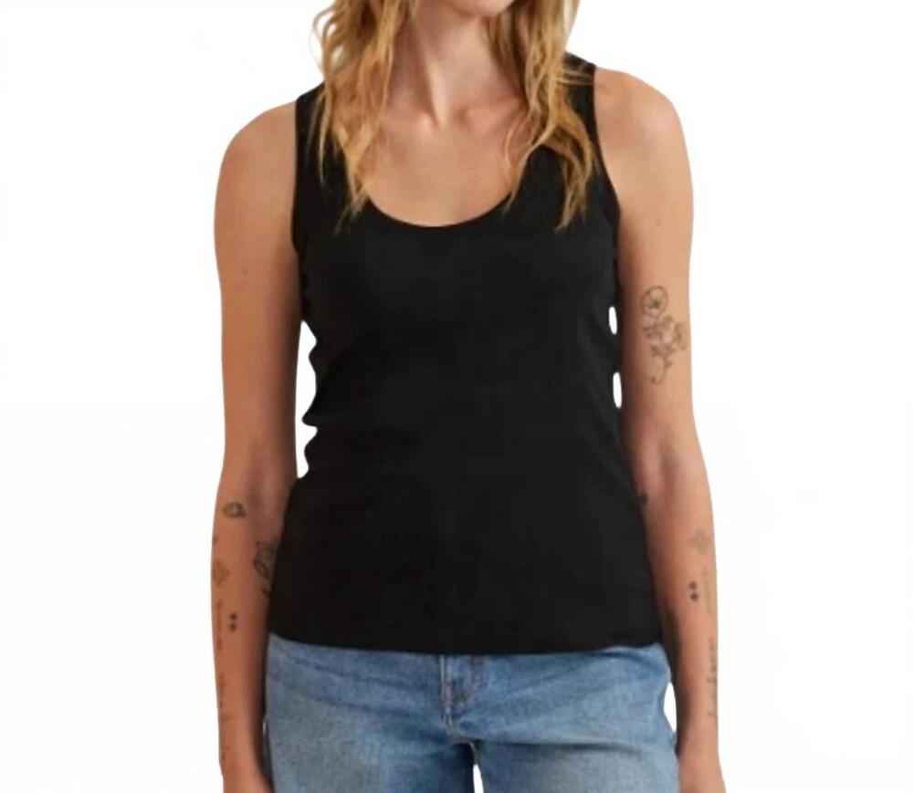 NEW EDDIE BAUER favorite scoop neck sleeveless tank top in black